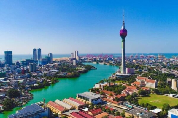 The Cultural & Coastal Jewel: 7-Day Sri Lanka Tour